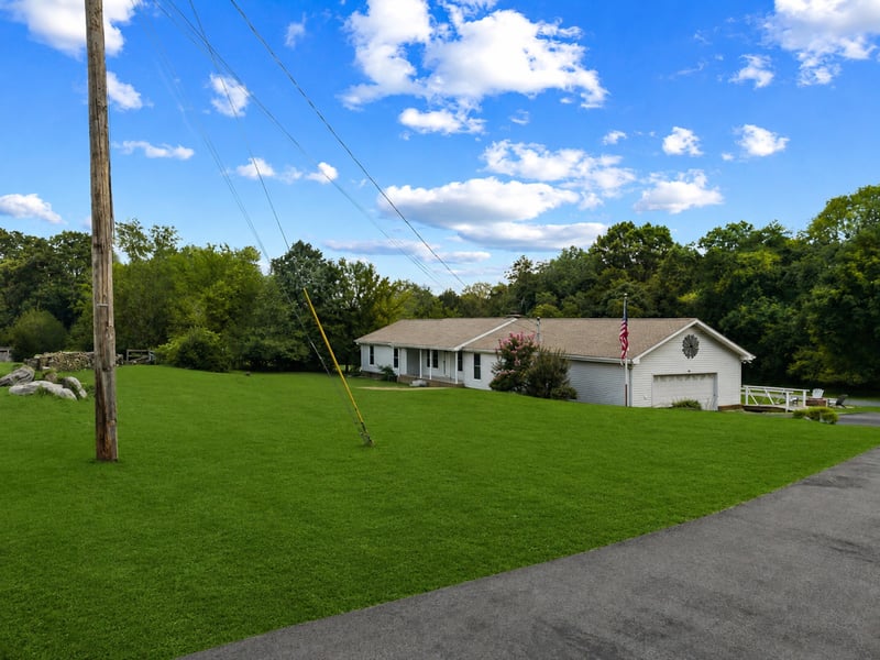 1084 Taylorsville Rd, Lebanon, TN 37087