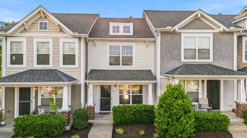 3387 Harpeth Springs Dr, Nashville, TN 37221