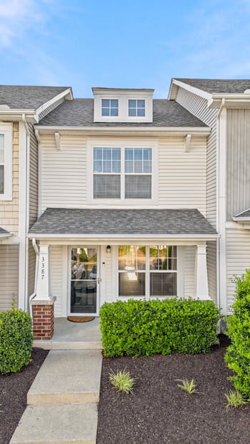 3387 Harpeth Springs Dr, Nashville, TN 37221