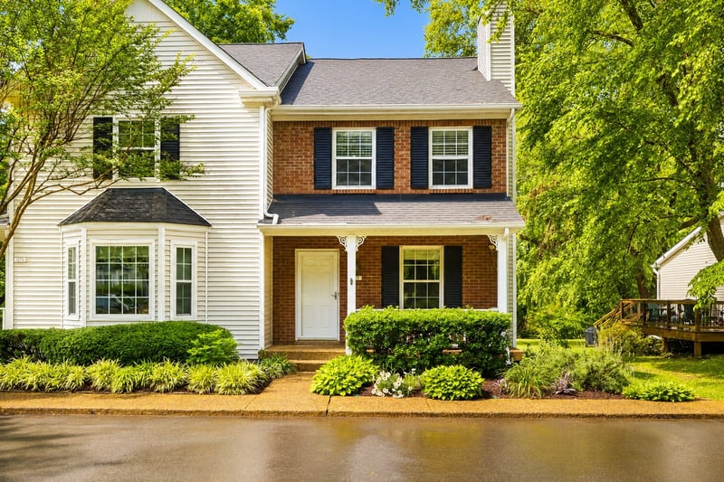 1273 Carriage Park Dr, Franklin, TN 37064