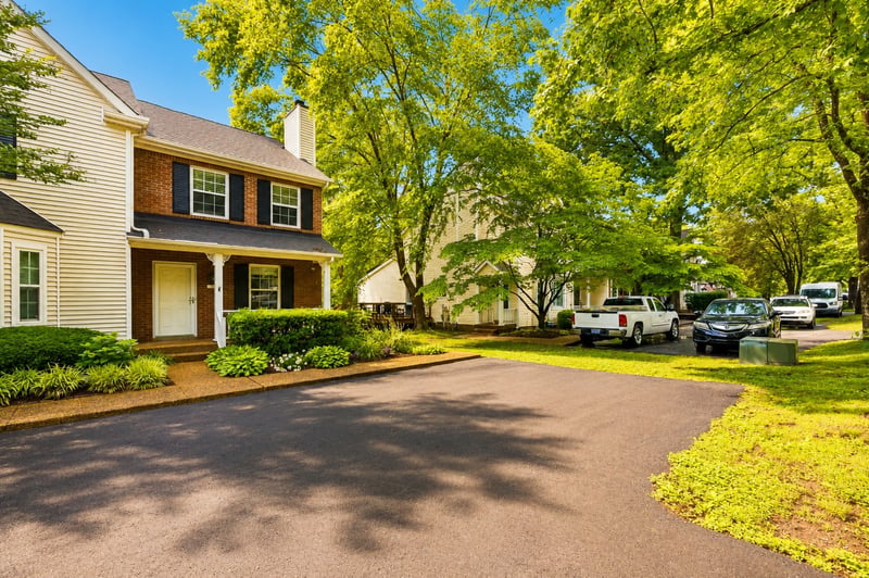 1273 Carriage Park Dr, Franklin, TN 37064