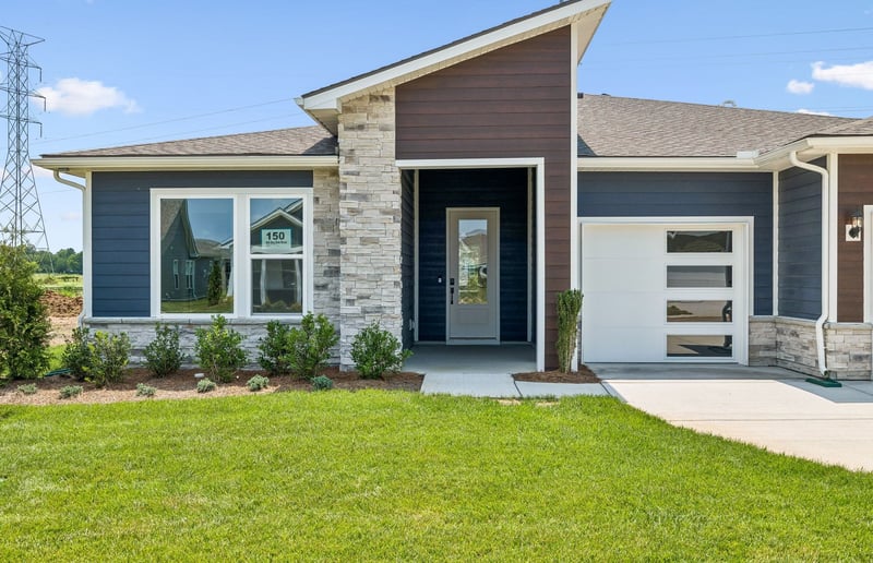 900 Bur Oak Rd, Lebanon, TN 37090