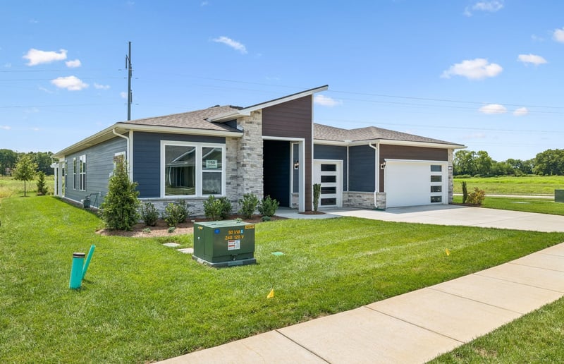 900 Bur Oak Rd, Lebanon, TN 37090