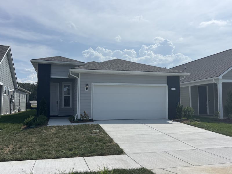 505 Scarlet Oak Rd, Lebanon, TN 37090
