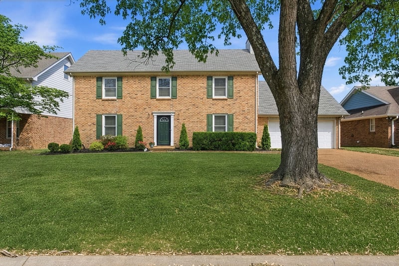609 Sugartree Ln, Franklin, TN 37064