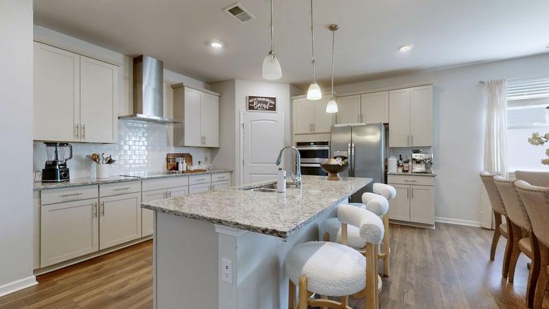1017 Altavista Ln, Smyrna, TN 37167