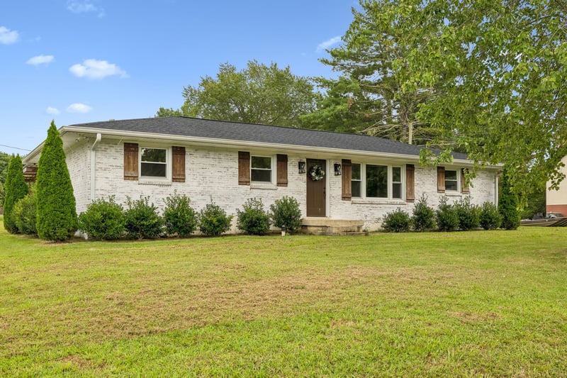200 Blackpatch Dr, Springfield, TN 37172