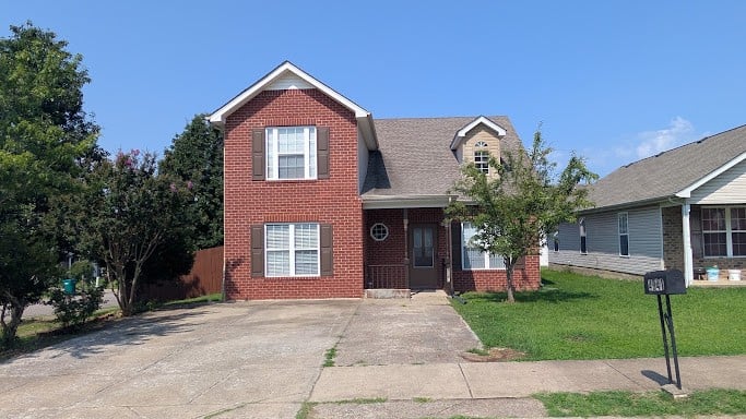 4041 Margo Cir, La Vergne, TN 37086