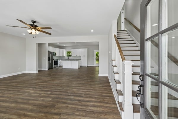156 Lisa Dr, Gordonsville, TN 38563