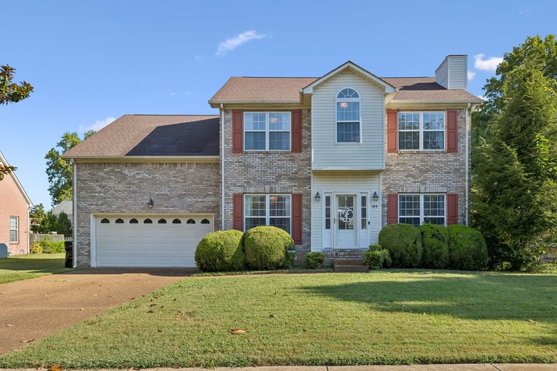 103 Overbrook Ct, Columbia, TN 38401