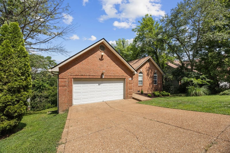 5333 Windypine Dr, Nashville, TN 37211