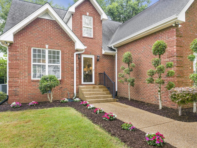 306 Chestnut Ln, Lebanon, TN 37087