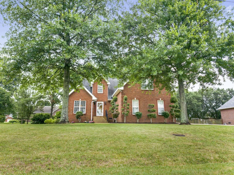 306 Chestnut Ln, Lebanon, TN 37087