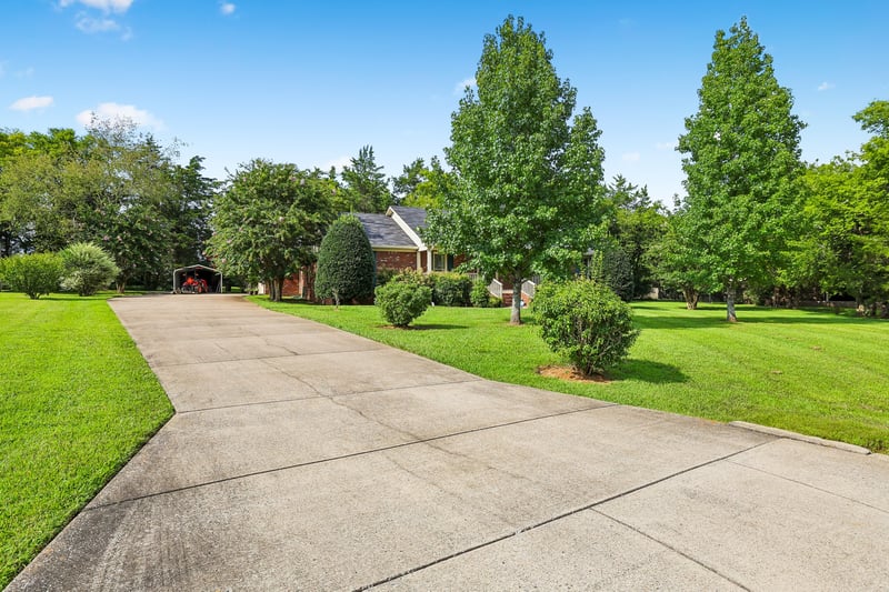 118 Tenby Dr, Murfreesboro, TN 37127