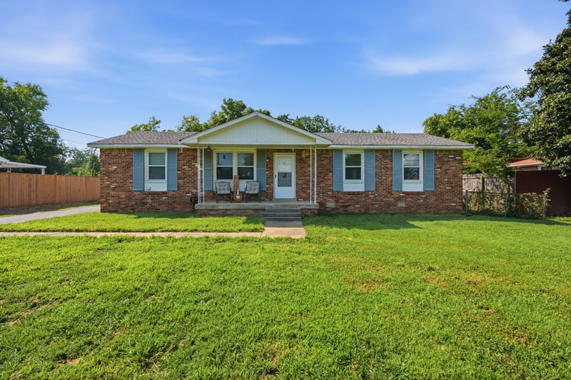 6539 Longview Dr, Murfreesboro, TN 37129