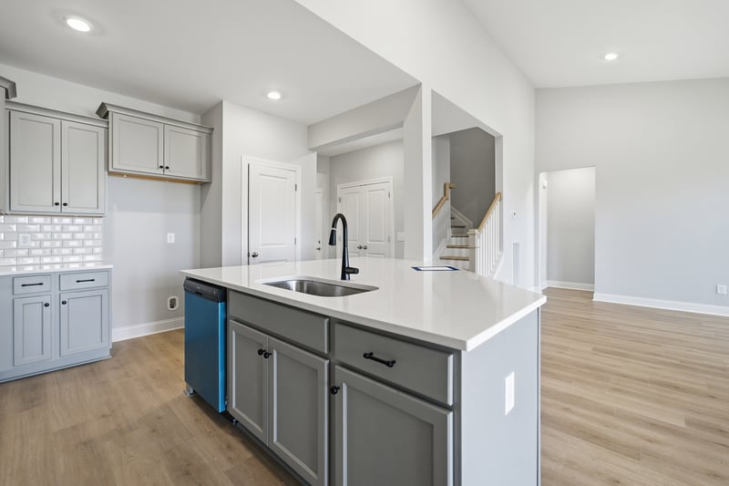 402 Rawling Ln, Gallatin, TN 37066