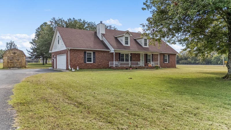 5665 Old Salem Rd, Rockvale, TN 37153