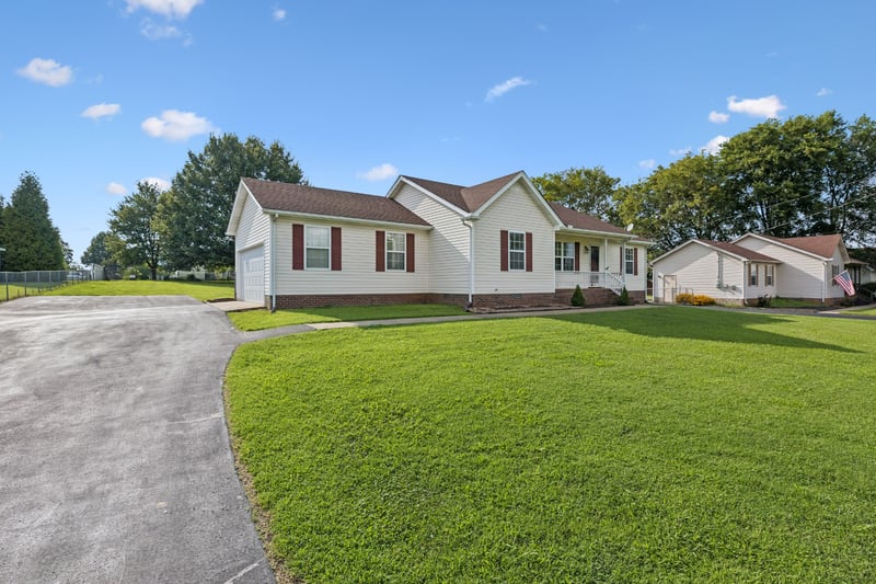 120 Pebble Brook Dr, Murfreesboro, TN 37127