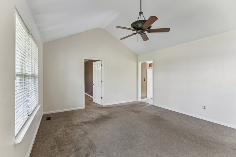 120 Pebble Brook Dr, Murfreesboro, TN 37127
