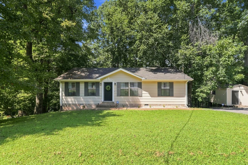 1211 Winding Way Dr, White House, TN 37188