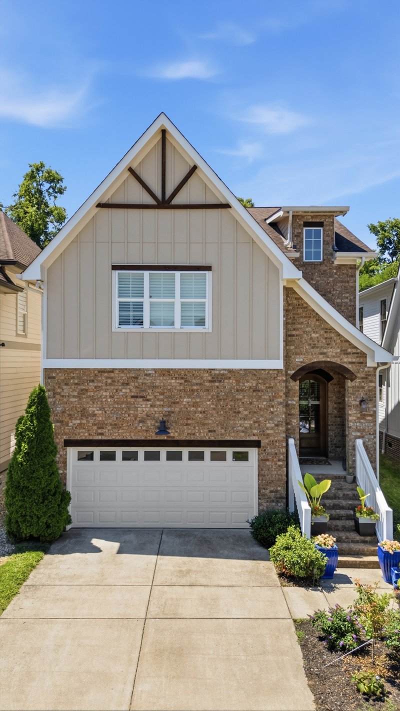 1917 Kimbark Dr, Nashville, TN 37215