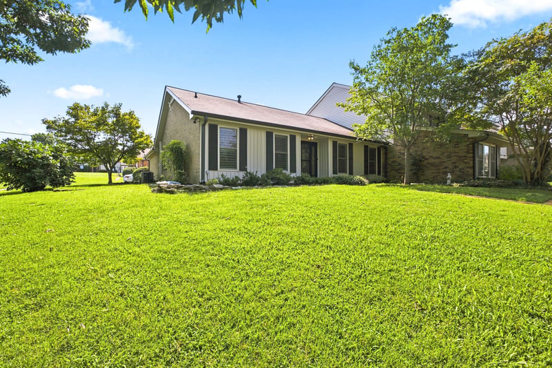 4001 Anderson Rd #P93, Nashville, TN 37217