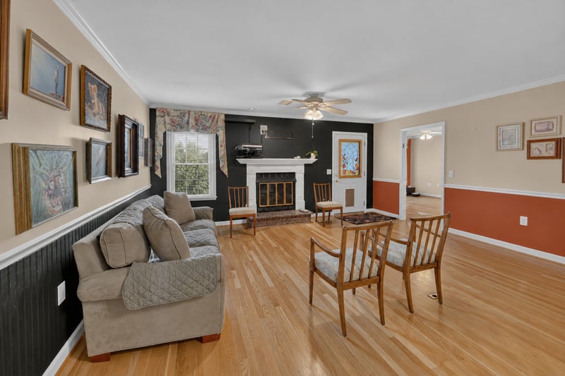 703 Mount Carmel Pl, Nashville, TN 37205