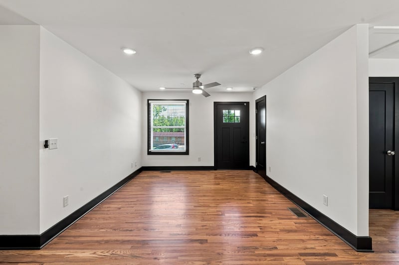 625 Maclaurin Ct, Nashville, TN 37207