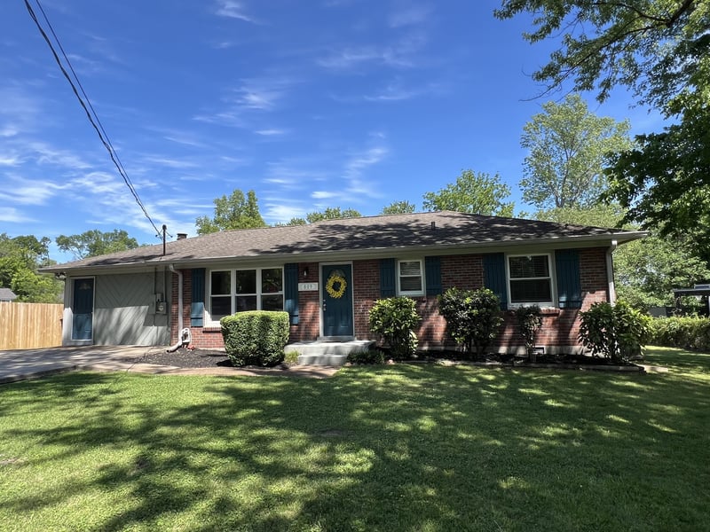 809 Colfax Dr SE, Nashville, TN 37214