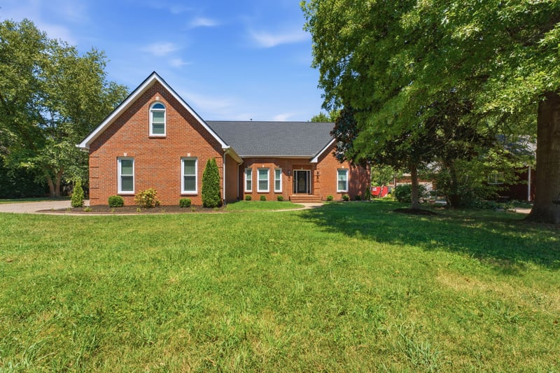 1622 Buckingham Dr, Murfreesboro, TN 37129