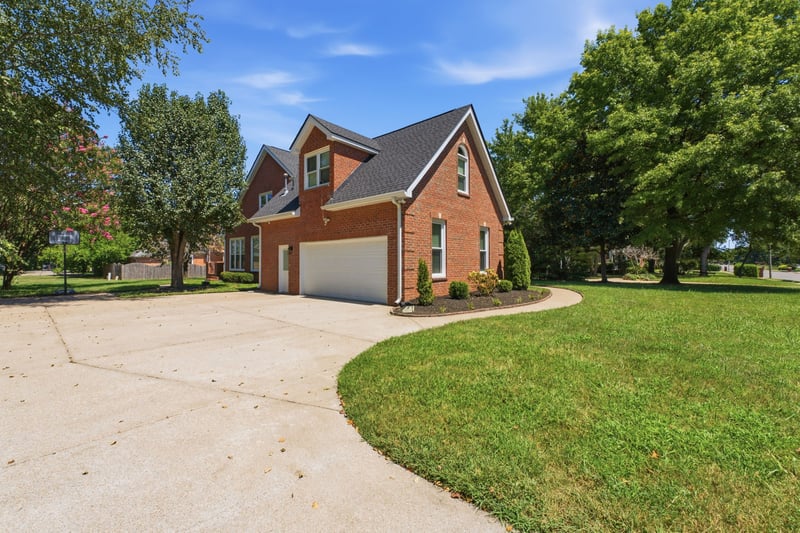 1622 Buckingham Dr, Murfreesboro, TN 37129
