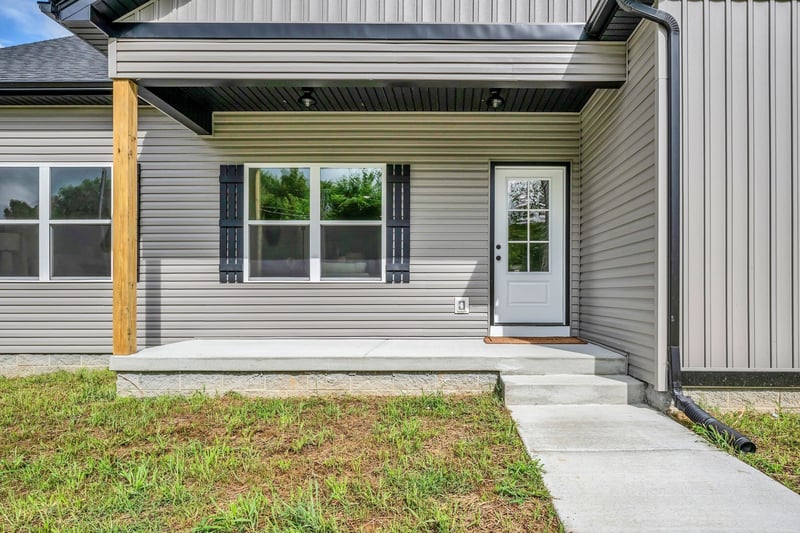 1442 East Piney Rd, Dickson, TN 37055