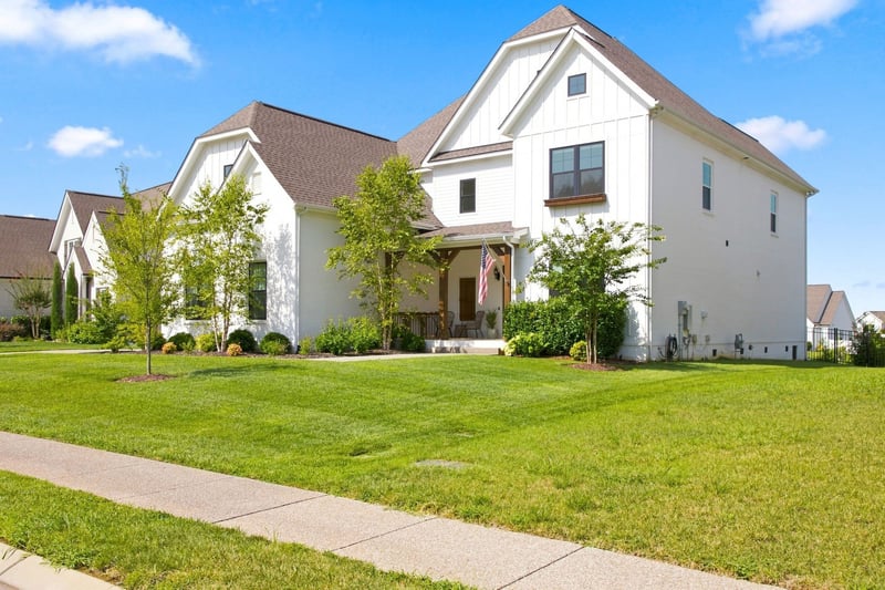 6083 Kidman Ln, Spring Hill, TN 37174