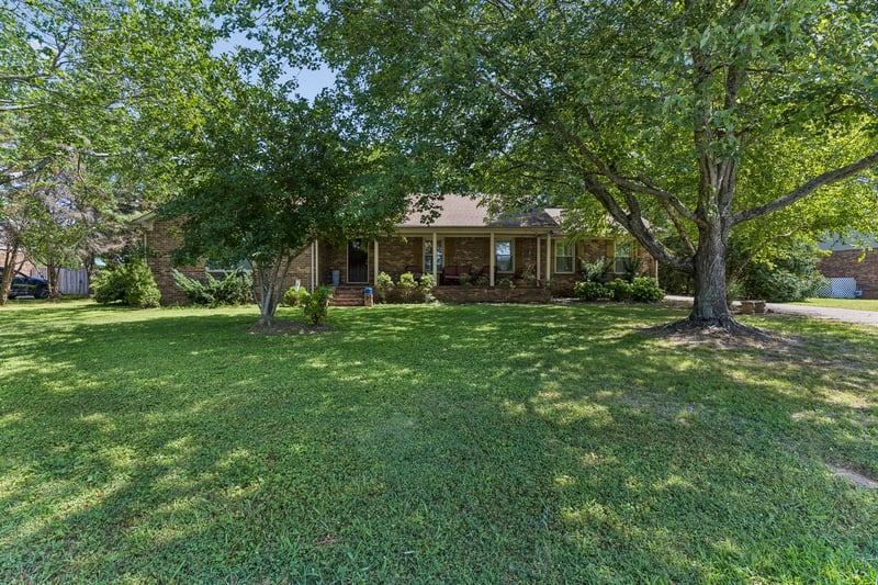 510 Irongate Blvd, Murfreesboro, TN 37129
