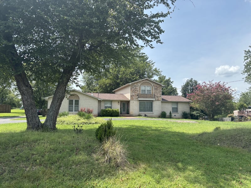 130 Glenn Hill Dr, Hendersonville, TN 37075