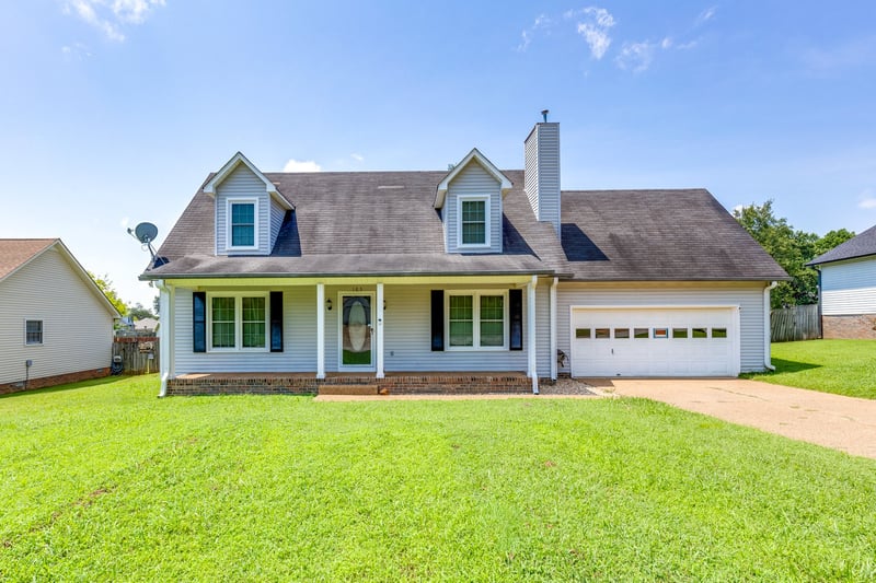 105 Rainier Dr, Columbia, TN 38401