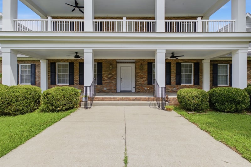 444 Old Pond Ln, Dickson, TN 37055