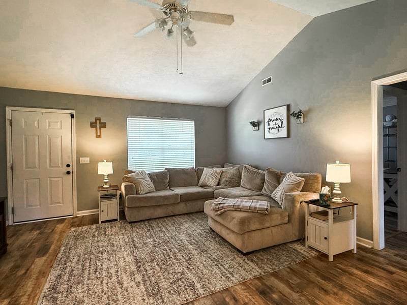 1109 Auldridge Dr, Christiana, TN 37037