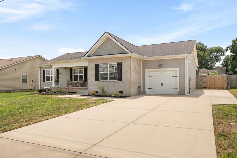 218 Tucker Trice Blvd, Lebanon, TN 37087