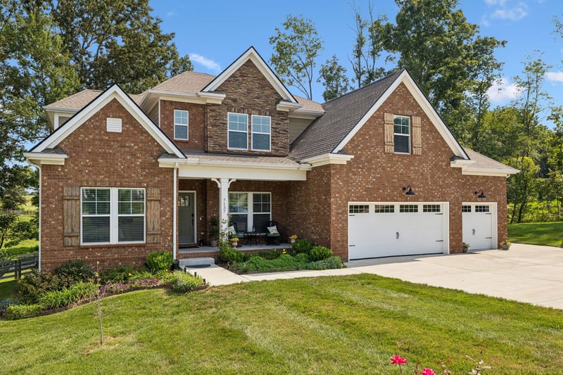 7137 Pepper Tree Cir, Fairview, TN 37062