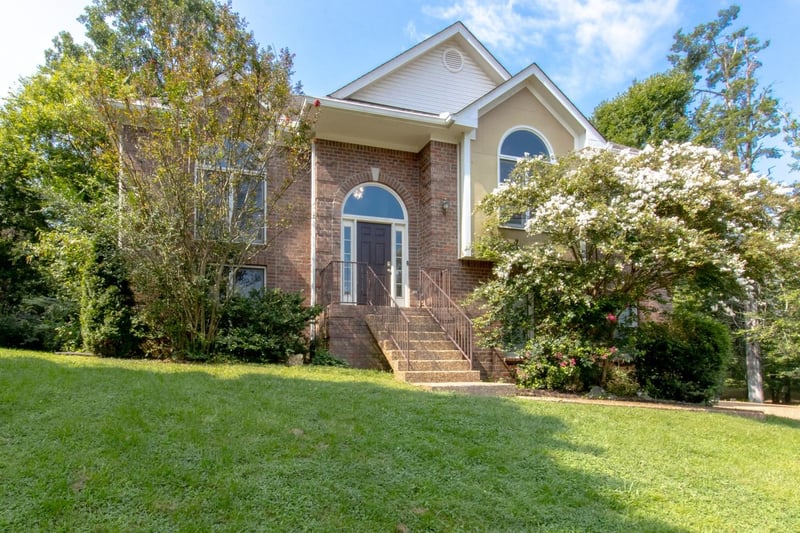 4900 Tulip Grove Ln, Hermitage, TN 37076