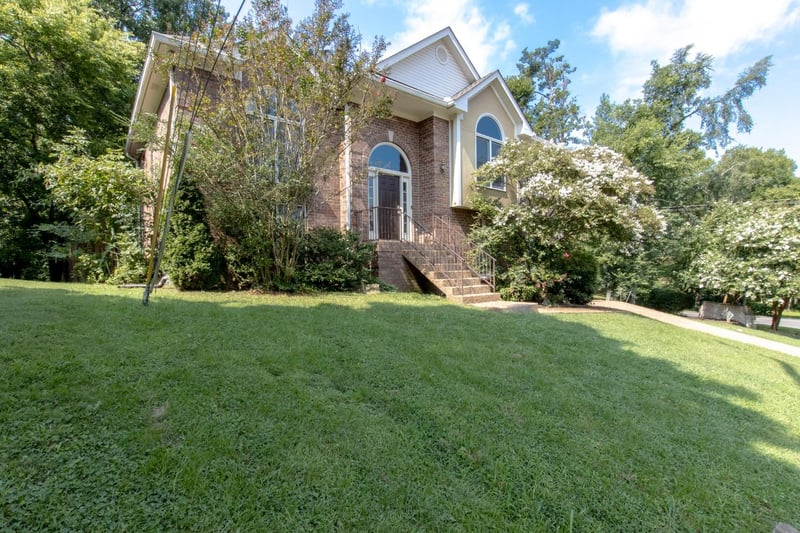 4900 Tulip Grove Ln, Hermitage, TN 37076