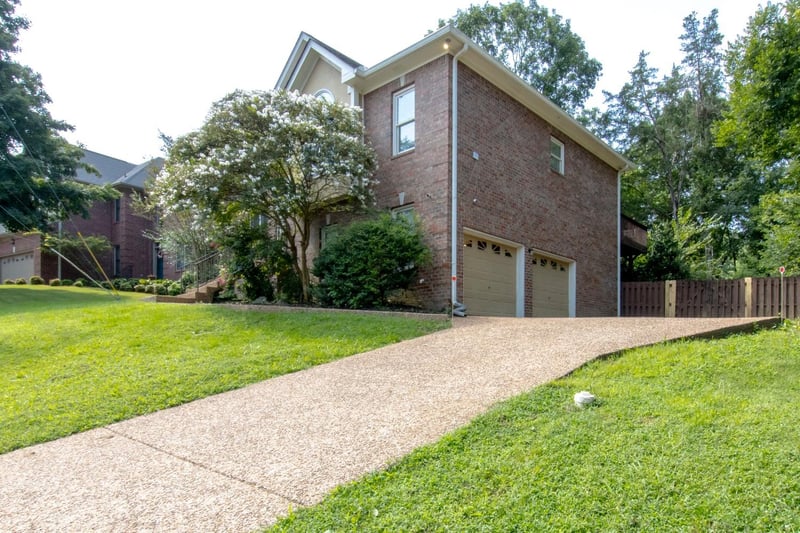 4900 Tulip Grove Ln, Hermitage, TN 37076