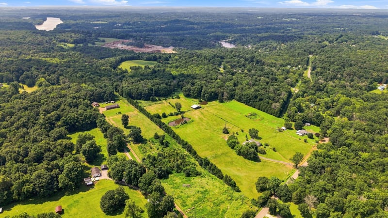 1150 Canoe Branch Rd, Lebanon, TN 37087