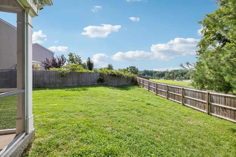 656 Prominence Rd, Columbia, TN 38401