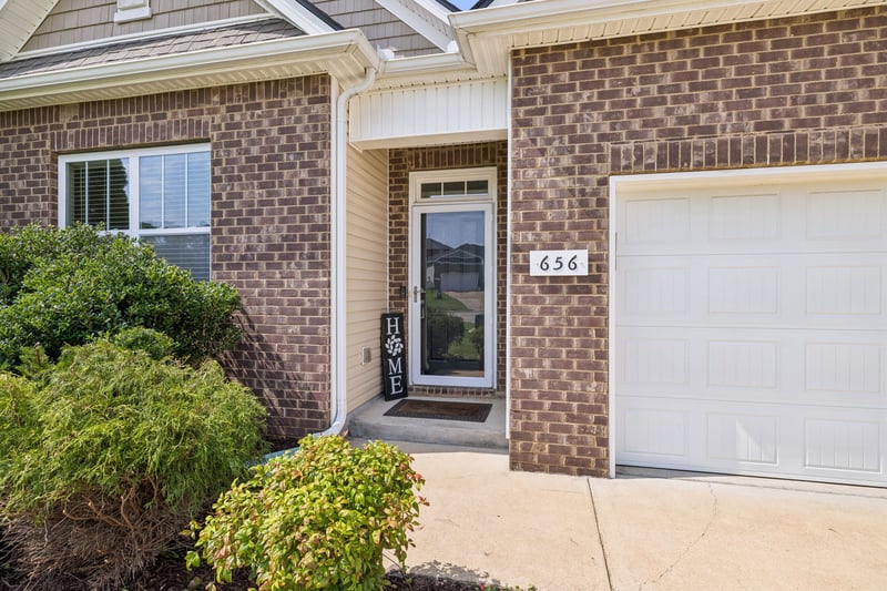 656 Prominence Rd, Columbia, TN 38401