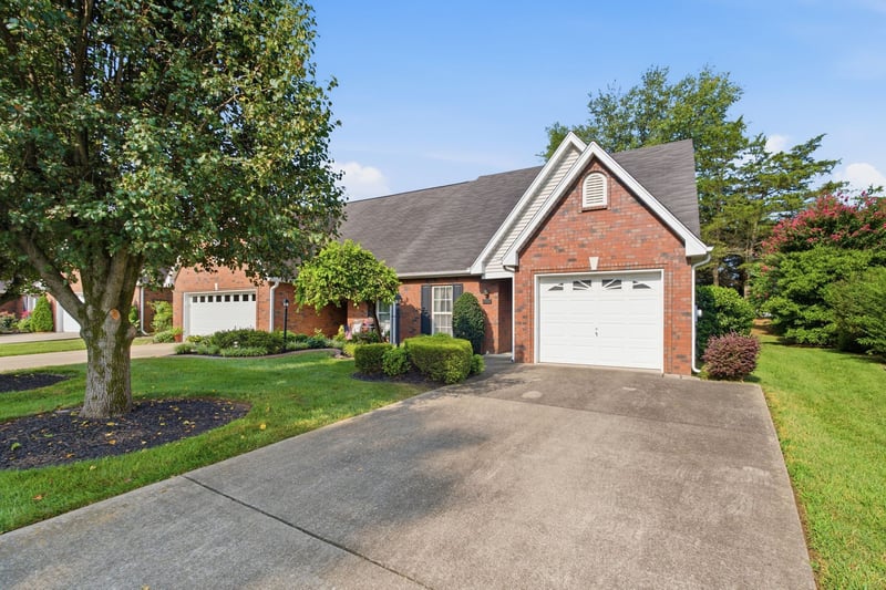 2767 Stonehedge Dr, Murfreesboro, TN 37128