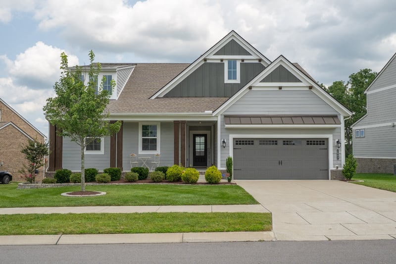 2069 Hedgelawn Dr, Lebanon, TN 37090