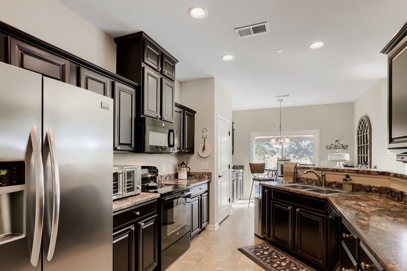 2432 Parkwood Dr, Murfreesboro, TN 37128