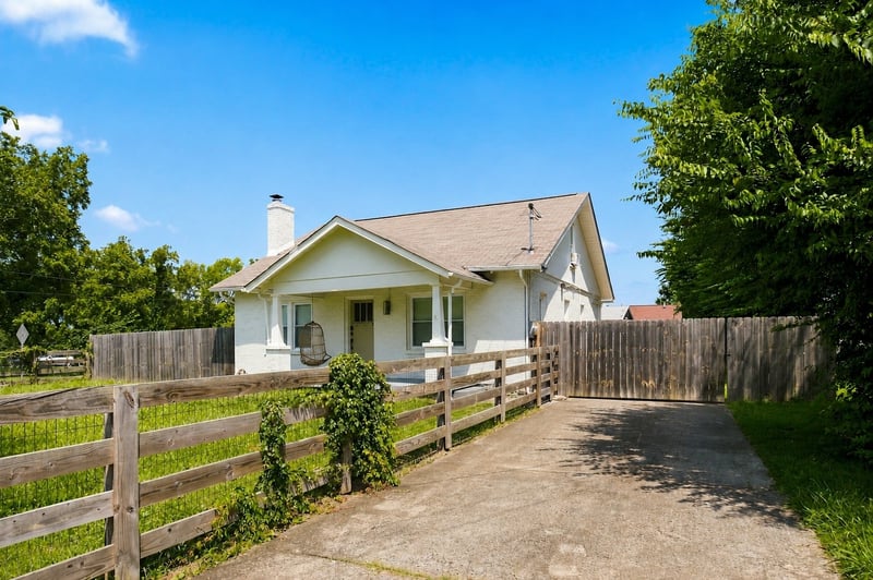 2414 Seifried St, Nashville, TN 37208